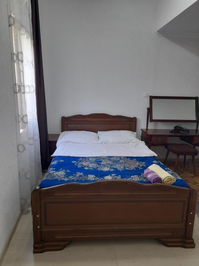 Guesthouse Borjomi Bagian luar foto