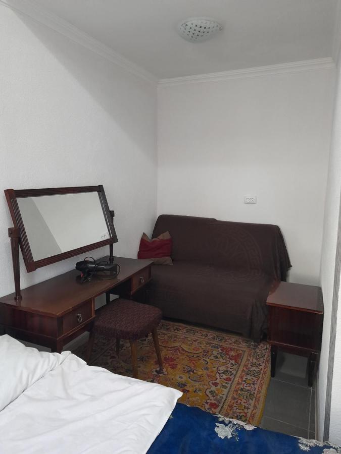Guesthouse Borjomi Bagian luar foto