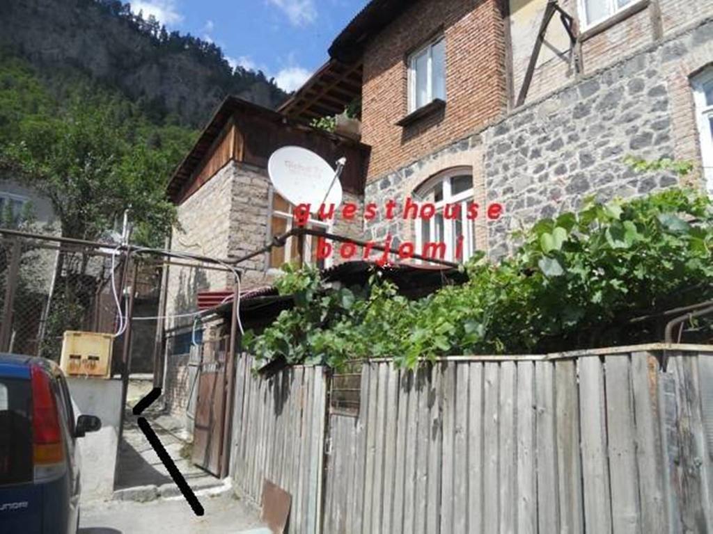Guesthouse Borjomi Bagian luar foto